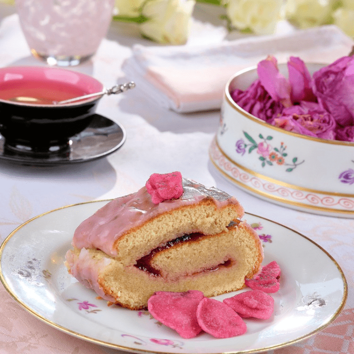 gastronomie_hauts_de_france-Gateau-roule-a-la-confiture-de-rose